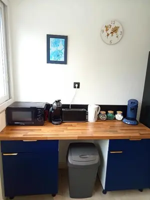 Cuisine ou kitchenette dans l'établissement Excalibur - 4 Chambres - Puydufou - proche gare