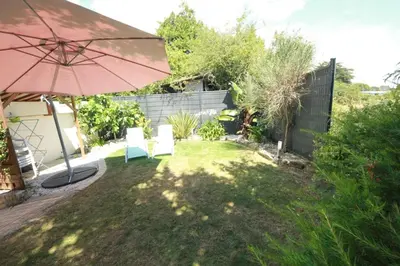Jardin de l'établissement Le Petit Pez