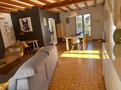 Coin salon dans l'établissement Maison Familiale bord de mer