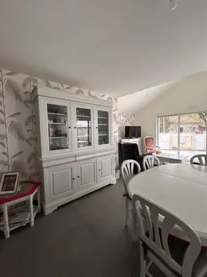 Cuisine ou kitchenette dans l'établissement Charmante maison centre