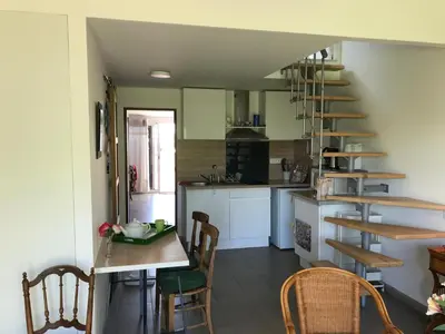 Cuisine ou kitchenette dans l'établissement La Philatelle