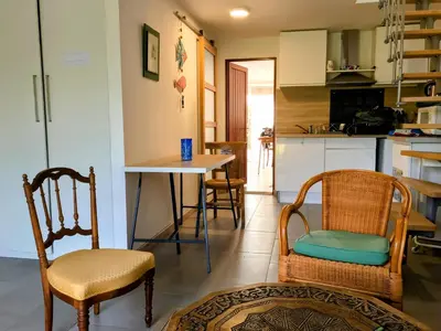 Cuisine ou kitchenette dans l'établissement La Philatelle
