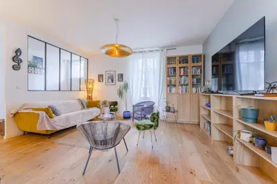 Coin salon dans l'établissement Maison Athlos - Quartier calme au coeur de Nantes