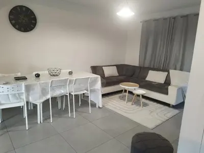 Coin salon dans l'établissement Cozy House