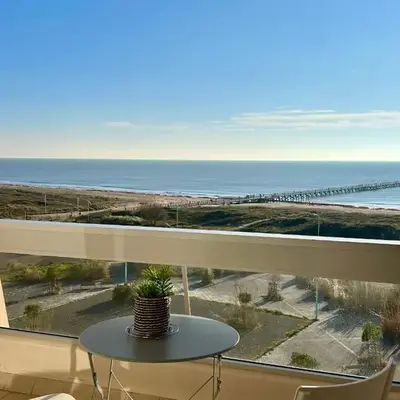 Studio confortable avec vue mer