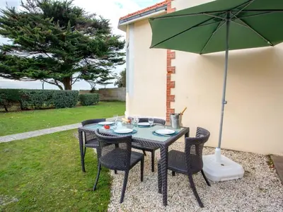 Jardin de l'établissement Holiday Home Le Plan d'Eau-1 by Interhome
