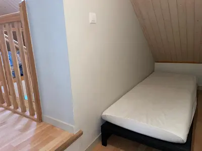 Un ou plusieurs lits dans un hébergement de l'établissement Maison spacieuse à 100m de la plage, 6 pers. - FR-1-323-557