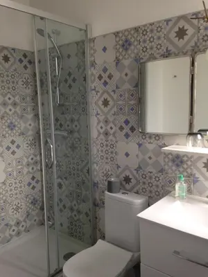 Salle de bains dans l'établissement La Maison Bleue Trentemoult