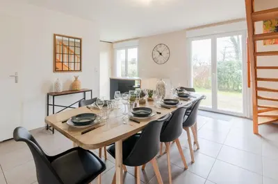 Plan de l'établissement Maison 8 pers à 15min à pied de la plage avec jardin