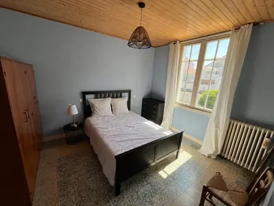 Un ou plusieurs lits dans un hébergement de l'établissement Maison de famille à 300m de la plage