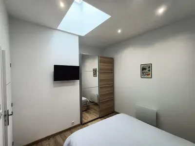 Télévision ou salle de divertissement dans l'établissement Maison 4 pers 300m de la mer