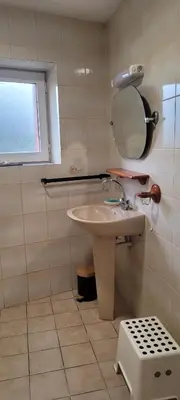 Salle de bains dans l'établissement Maison proche étang et circuit vélo