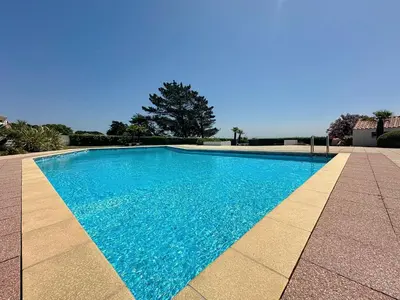Piscine de l'établissement Holiday Home Plein Océan-4 by Interhome ou située à proximité