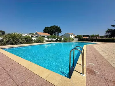 Piscine de l'établissement Holiday Home Plein Océan-4 by Interhome ou située à proximité