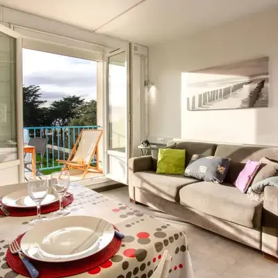 Apartment Les Tilleuls-2 by Interhome