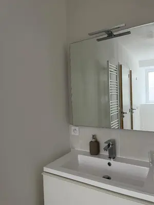 Salle de bains dans l'établissement Jolie maison au calme entre Nantes et la mer