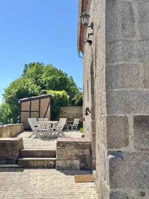 Plan de l'établissement Le Manoir médiéval de Garance