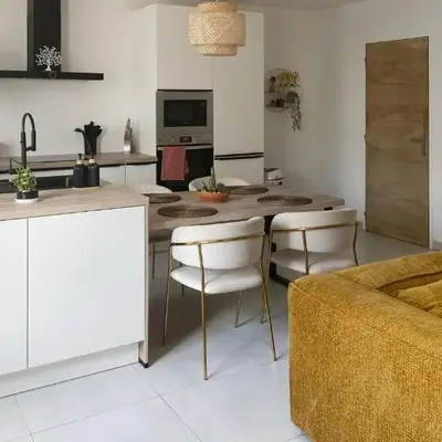 Jolie Maison