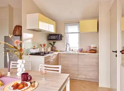 Cuisine ou kitchenette dans l'établissement ZEcamping animaux acceptés club enfant espace aquatique