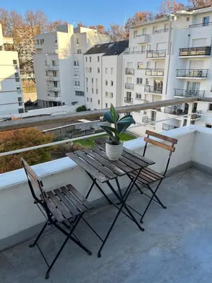Balcon ou terrasse dans l'établissement Joli studio cozy, balcon, Cité des Congrès, Gare Sud
