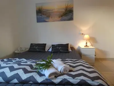 Un ou plusieurs lits dans un hébergement de l'établissement Maison de vacances à Fromentine - 35m², Animaux admis, 4 personnes - FR-1-540-309