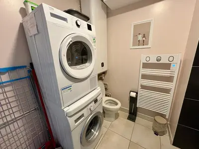 Salle de bains dans l'établissement Charmant T2 direct plage