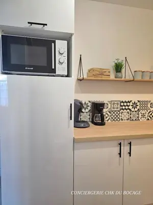 Cuisine ou kitchenette dans l'établissement Le Relais 19 centre bourg T4 100m2 - 4min à Puy duFou