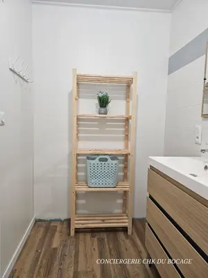 Plan de l'établissement Le Relais 19 centre bourg T4 100m2 - 4min à Puy duFou