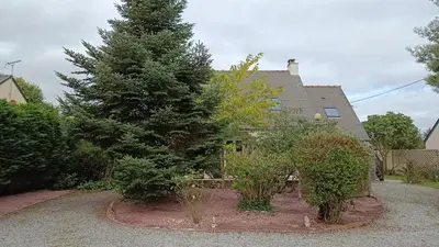 Jardin de l'établissement Appartement 4 couchages Le nid de l'écureuil