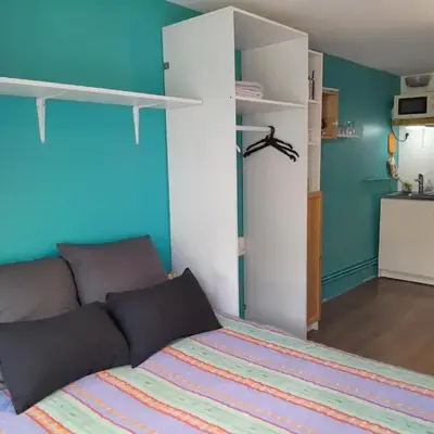 Studio avec terrasse