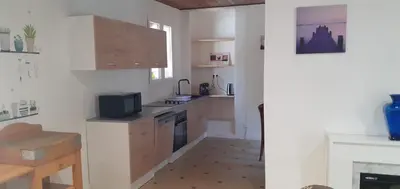 Cuisine ou kitchenette dans l'établissement Gîte du Château des Bretonnières sur Vie
