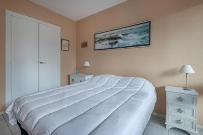 Un ou plusieurs lits dans un hébergement de l'établissement Appartement dans résidence calme pour 4