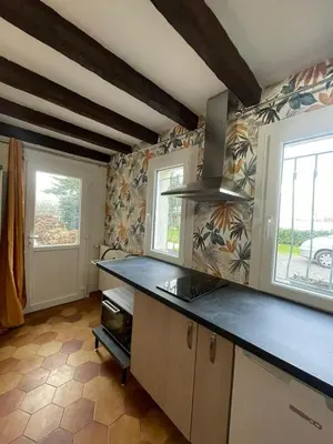 Cuisine ou kitchenette dans l'établissement Studio indépendant dans maison d habitation