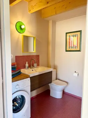 Salle de bains dans l'établissement La Cabane des Embruns - Plages & Thalasso à pied