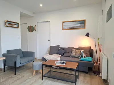 Coin salon dans l'établissement Maison St Marc bord de mer proche plage