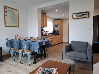 Cuisine ou kitchenette dans l'établissement St Marc proche plage, 3chambres