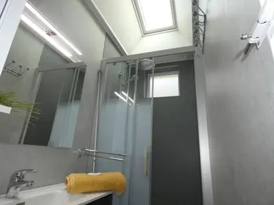 Salle de bains dans l'établissement Maison à Fromentine, 60m², 5 personnes - FR-1-540-313