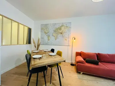 Coin salon dans l'établissement Casa Diderot - T2