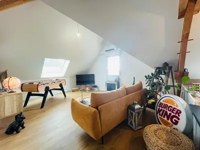 Télévision ou salle de divertissement dans l'établissement Casa Diderot - T3