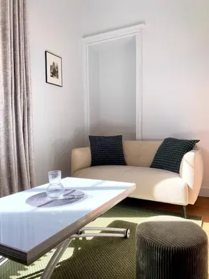 Coin salon dans l'établissement ID'home le Royale