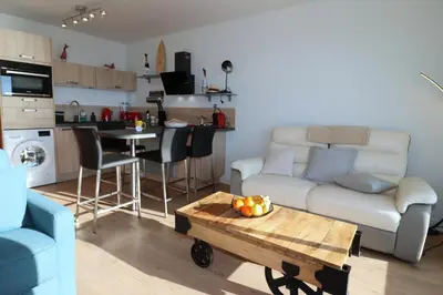 Cuisine ou kitchenette dans l'établissement La Falaise by TAH - Face mer avec grande terrasse
