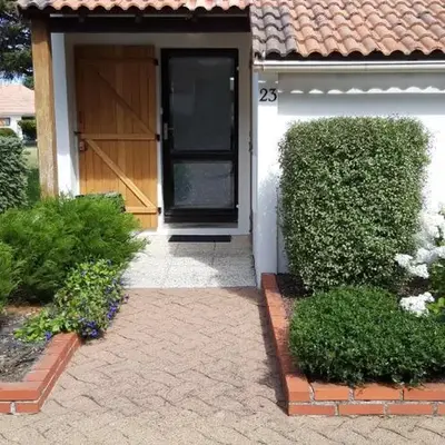 Maison dans résidence avec piscine et tennis - 4 personnes