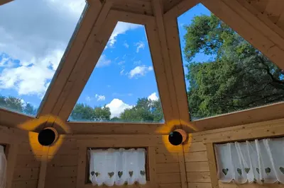 Plan de l'établissement Unusual Luxury Spa Private & Petits Dej Cabin