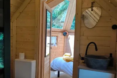 Plan de l'établissement Unusual Luxury Spa Private & Petits Dej Cabin