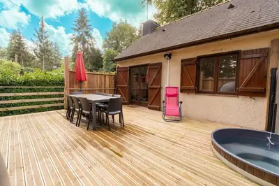Balcon ou terrasse dans l'établissement Maison au bord de l'eau, Bain nordique