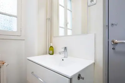 Salle de bains dans l'établissement La Prévalaye - Proche du château de Pouancé