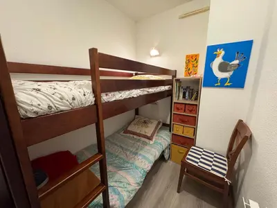 Un ou plusieurs lits dans un hébergement de l'établissement Azur Marin - Wifi, Parking, Piscine, Mer à 2min