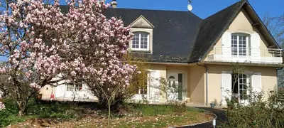 Jardin de l'établissement L'Ecureuil Gourmand, chambre d'hôtes en Anjou Bleu