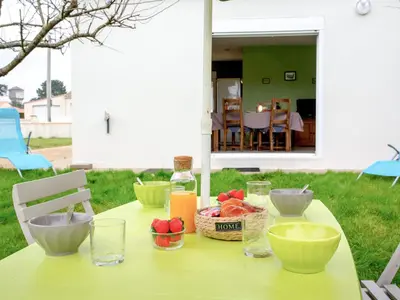 Boissons dans l'établissement Holiday Home Le Chant des Sables by Interhome