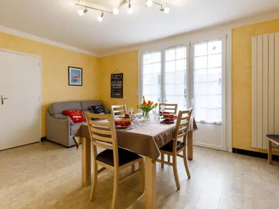Coin salon dans l'établissement Holiday Home Remagy by Interhome